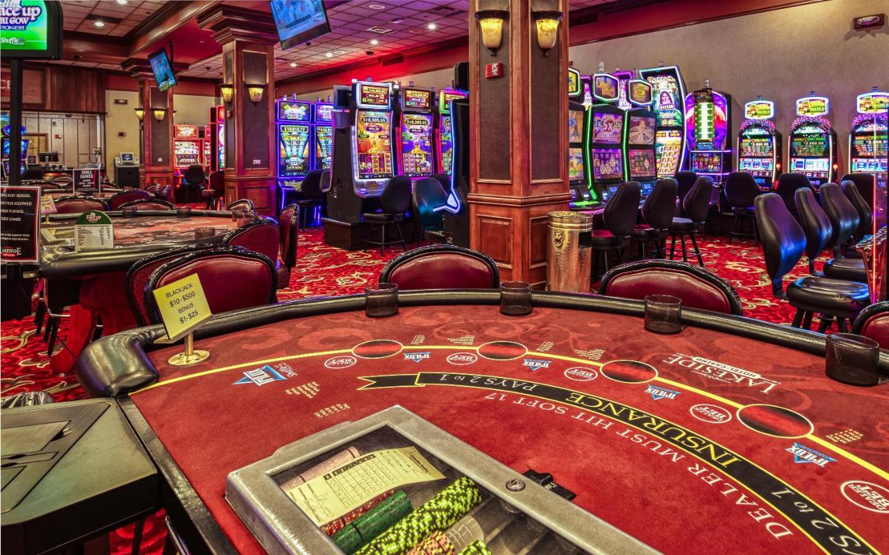 Lakeside Hotel Casino Osceola Extérieur photo